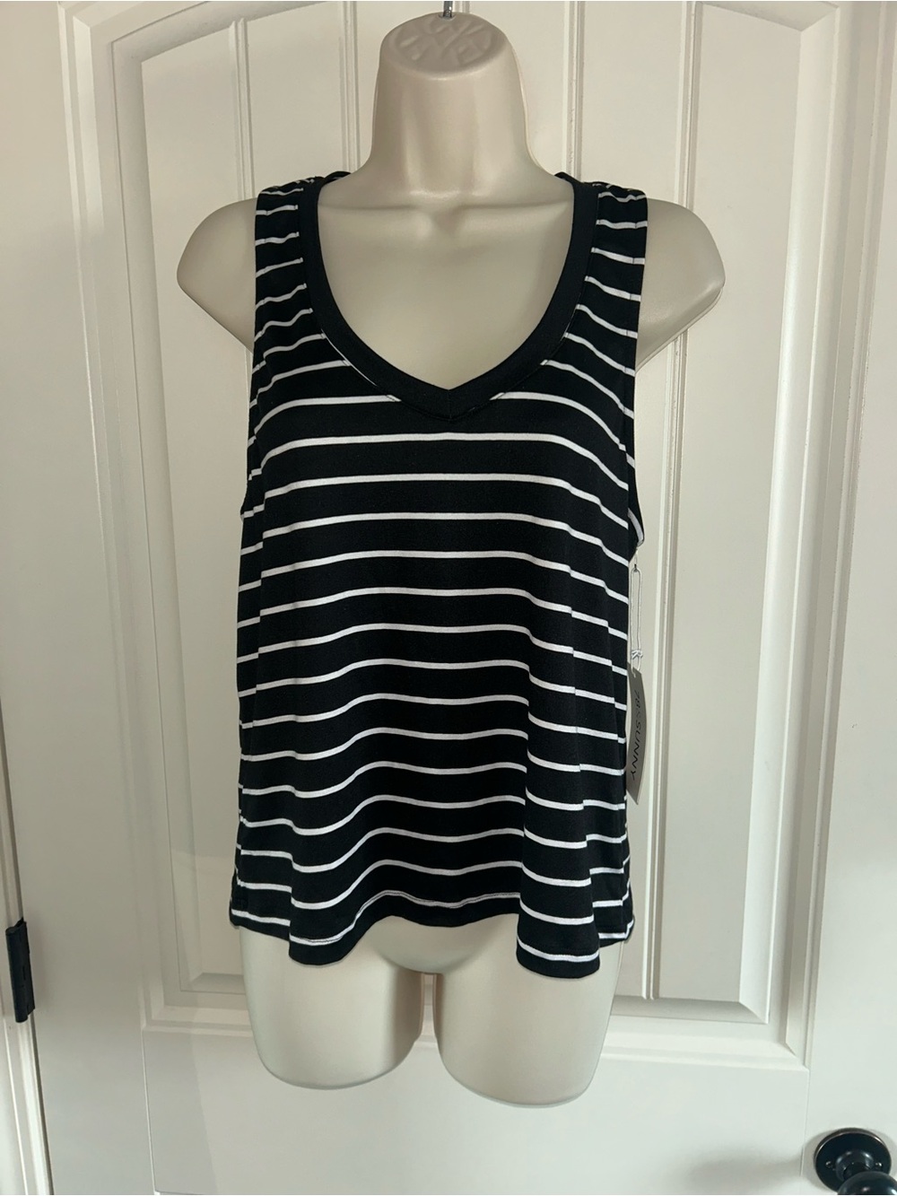 NWT 78&Sunny Del Mar Striped Tank in Black & Ivory Sz M